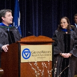 Bob Smart honors fellow faculty member during ceremony
